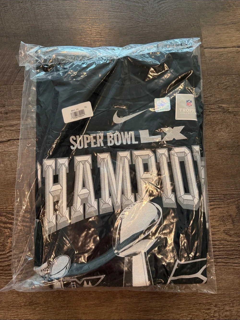 Nike Adult XL Seattle Seahawks NFL Super Bowl LX Champions Trophy Collection Tee